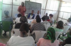 The principal of Kit Mikai Technical Institute gives welcome remark during meeting with Kit Mikai Women Group, 29 July 2015